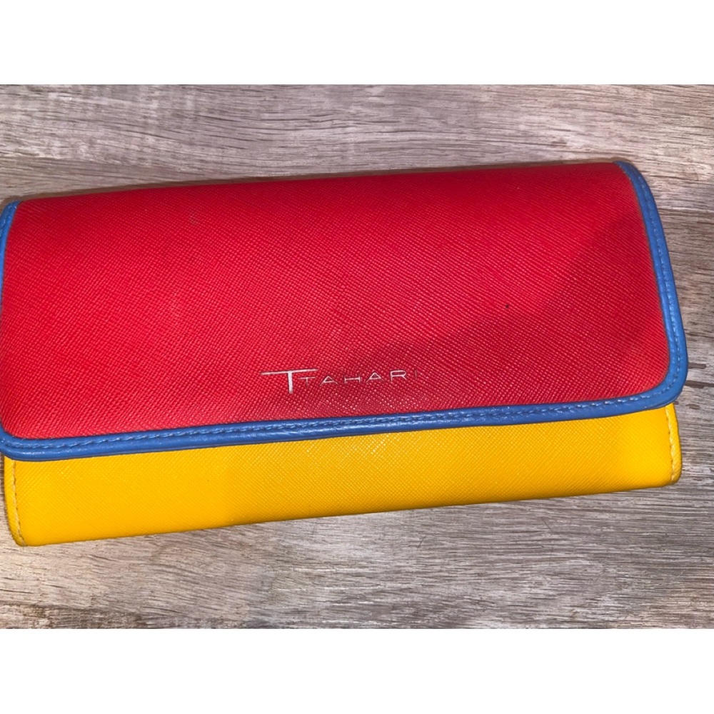 Tahari Wallet Multi Colored Synthetic. (N) - image 1